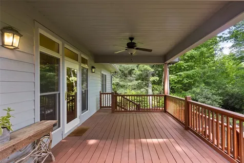 141 Old Ford Road Cashiers NC 28717