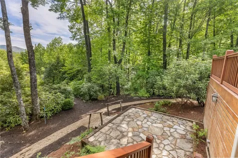 141 Old Ford Road Cashiers NC 28717