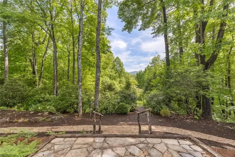 141 Old Ford Road Cashiers NC 28717