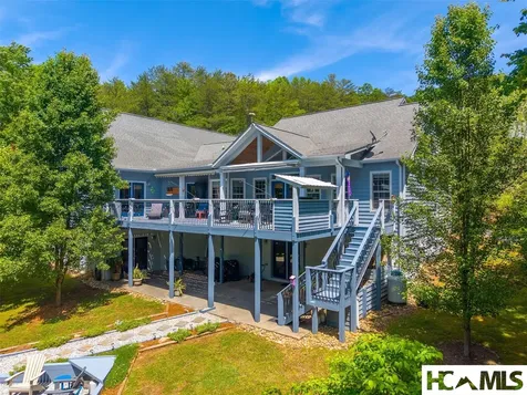 264 Chapel Cove Circle Franklin NC 28734