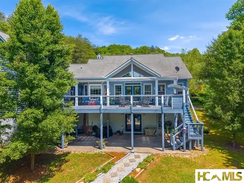 264 Chapel Cove Circle Franklin NC 28734