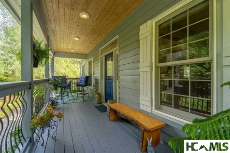 264 Chapel Cove Circle Franklin NC 28734