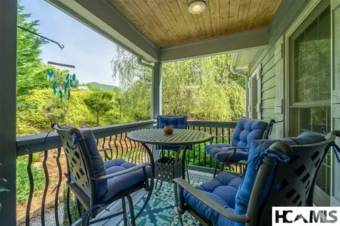 264 Chapel Cove Circle Franklin NC 28734
