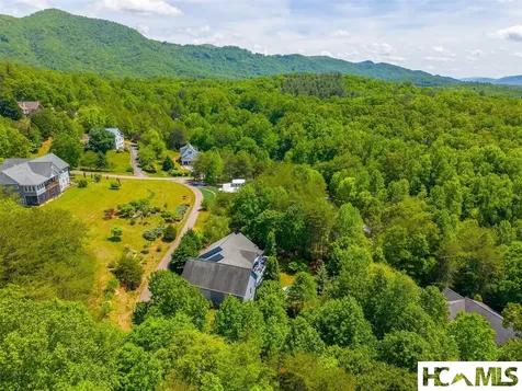 264 Chapel Cove Circle Franklin NC 28734