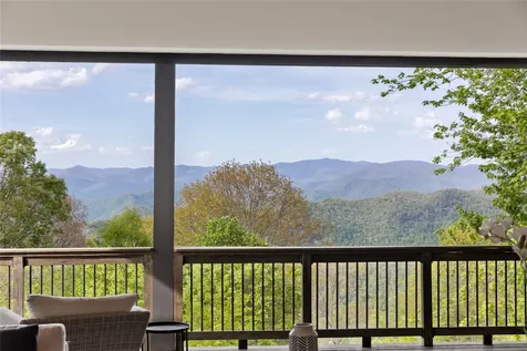 50 Milkweed Trail Glenville NC 28736