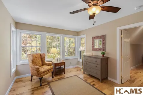 907 Yellow Mountain Road Cashiers NC 28723