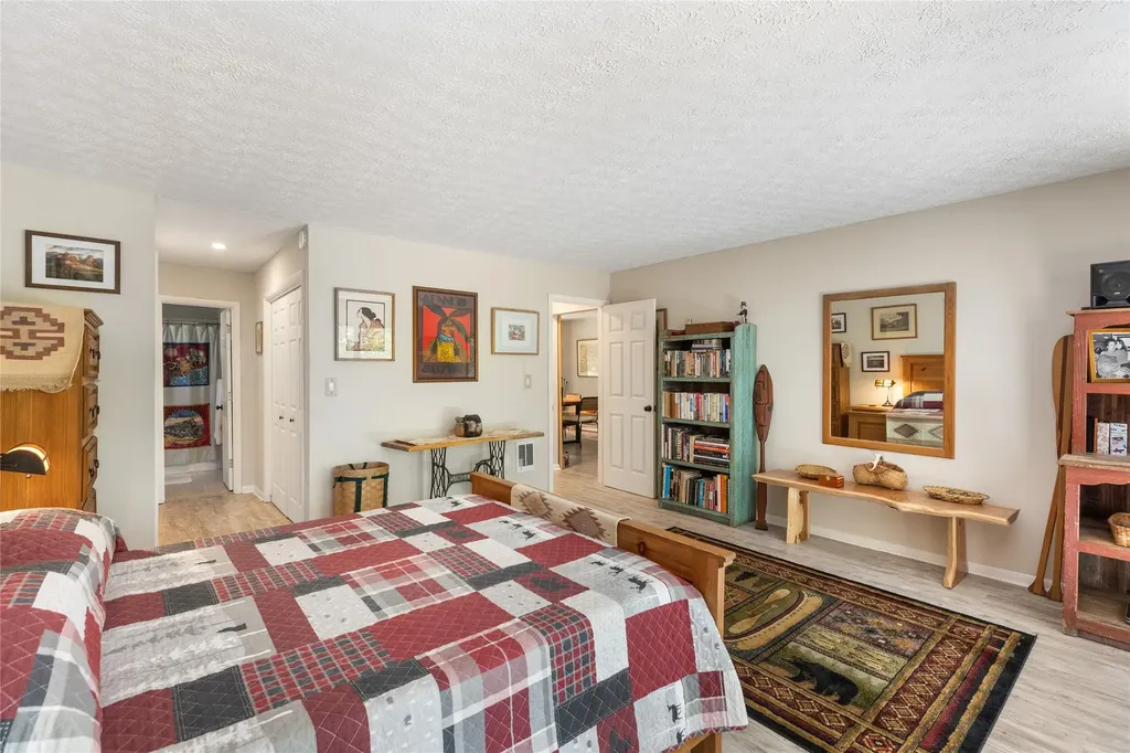 407 Overlook Road Sapphire NC 28774