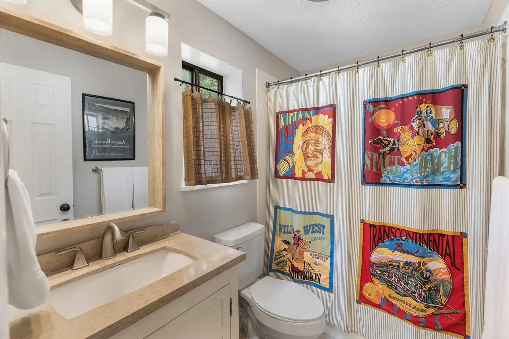 407 Overlook Road Sapphire NC 28774