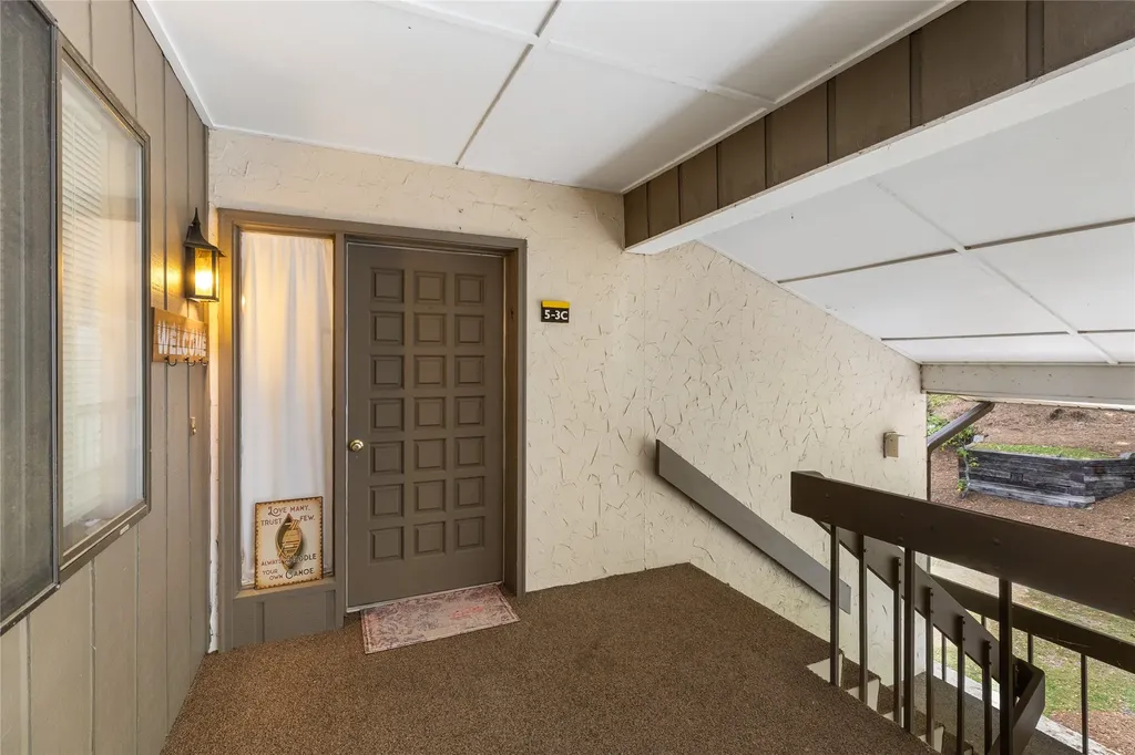 407 Overlook Road Sapphire NC 28774