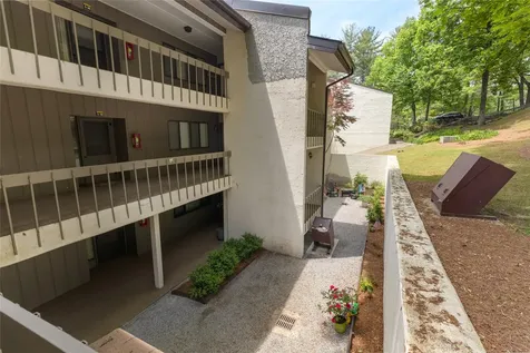407 Overlook Road Sapphire NC 28774