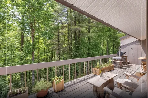 407 Overlook Road Sapphire NC 28774