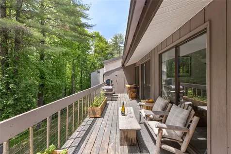 407 Overlook Road Sapphire NC 28774