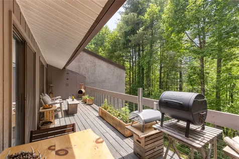 407 Overlook Road Sapphire NC 28774