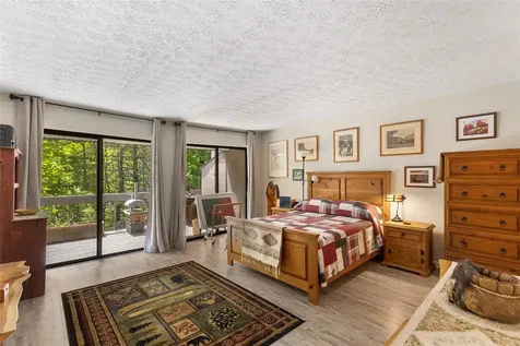 407 Overlook Road Sapphire NC 28774