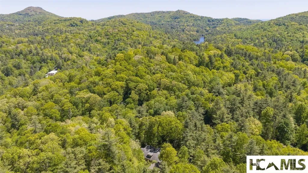 239 Hammond Road Highlands NC 28741