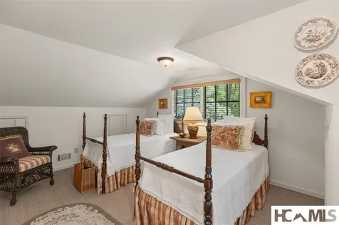 239 Hammond Road Highlands NC 28741