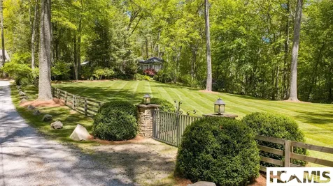 239 Hammond Road Highlands NC 28741