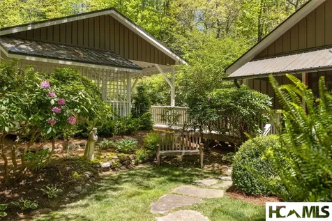 239 Hammond Road Highlands NC 28741
