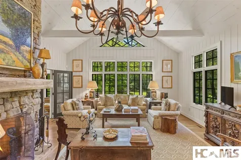 239 Hammond Road Highlands NC 28741