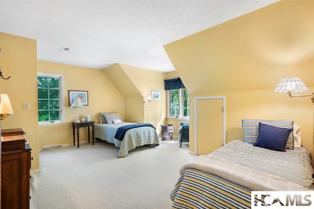 90 West Shore Drive Lake Toxaway NC 28747