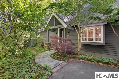 90 West Shore Drive Lake Toxaway NC 28747