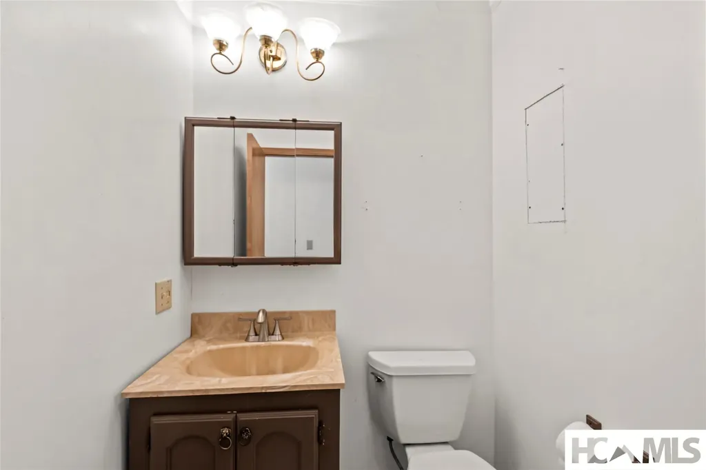 44 Rainbow Road Highlands NC 28741