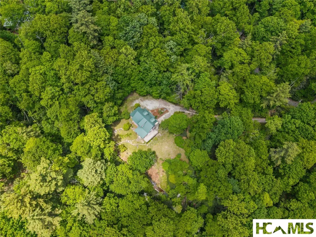 44 Rainbow Road Highlands NC 28741