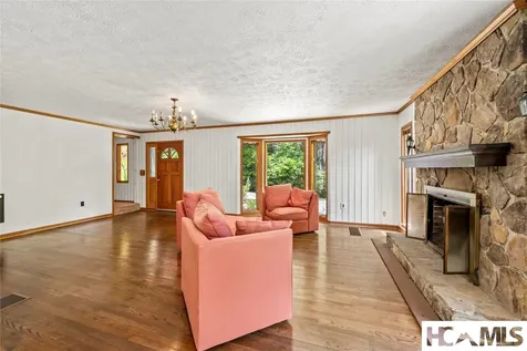 44 Rainbow Road Highlands NC 28741