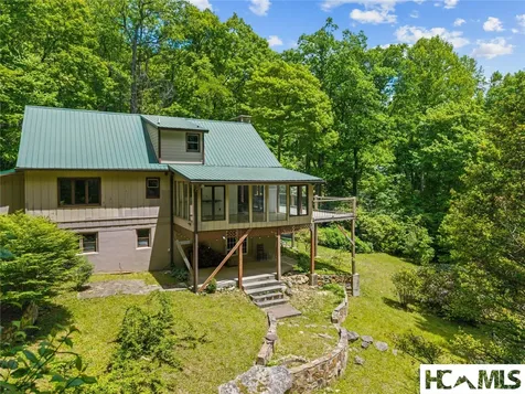 44 Rainbow Road Highlands NC 28741