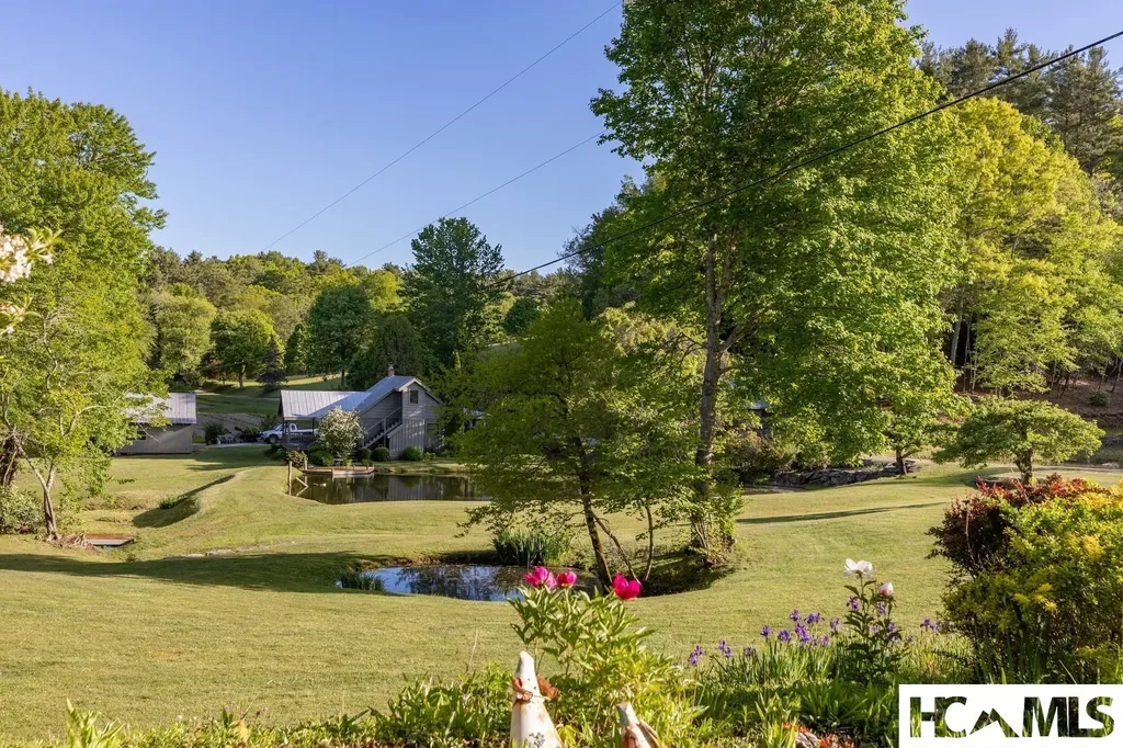 567 Lloyd Hooper Road Cullowhee NC 28723
