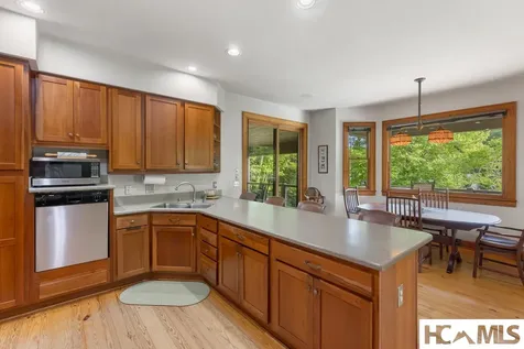 567 Lloyd Hooper Road Cullowhee NC 28723