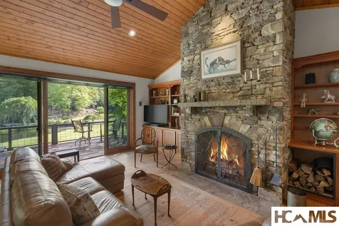 567 Lloyd Hooper Road Cullowhee NC 28723