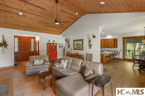 567 Lloyd Hooper Road Cullowhee NC 28723