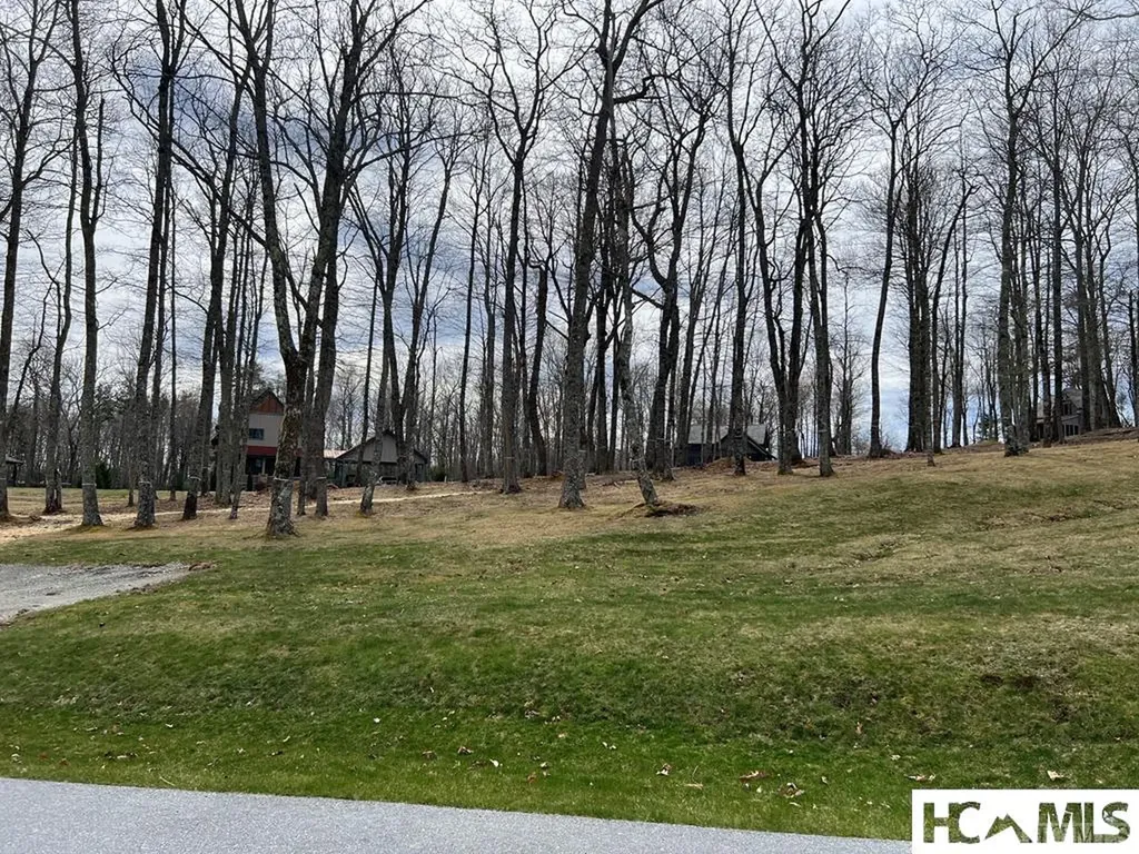 246 Outpost Trail Glenville NC 28736