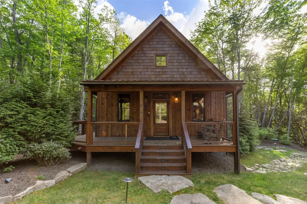 161 Shelter Lane Glenville NC 28736