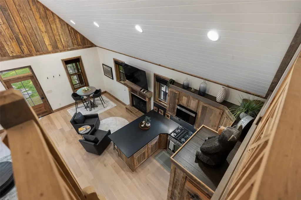 161 Shelter Lane Glenville NC 28736