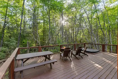 161 Shelter Lane Glenville NC 28736