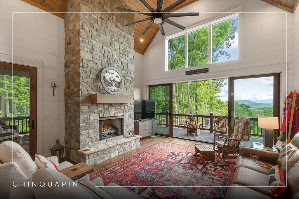 12 Gentle Breeze Lane Glenville NC 28736