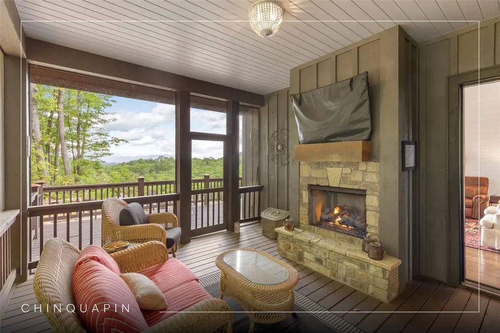 12 Gentle Breeze Lane Glenville NC 28736