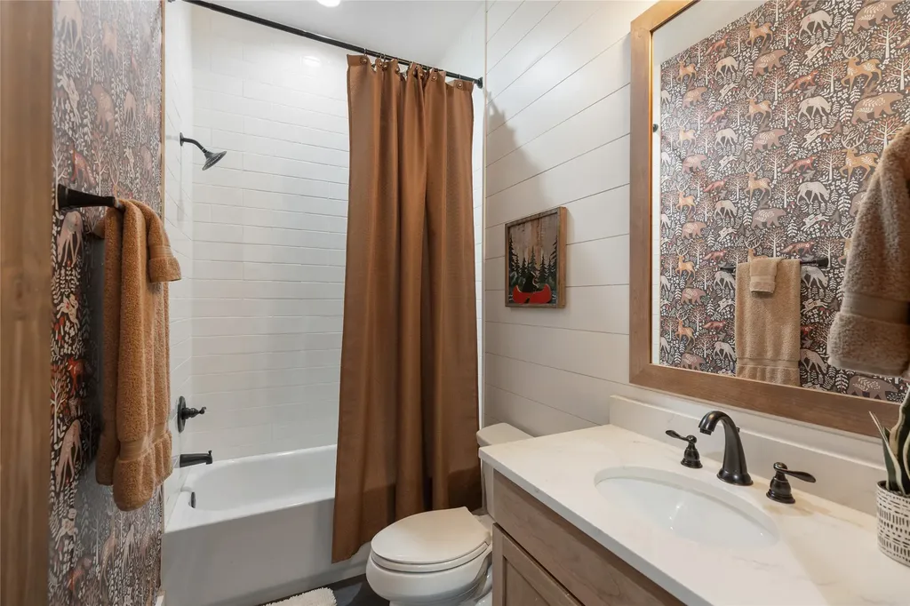 12 Gentle Breeze Lane Glenville NC 28736