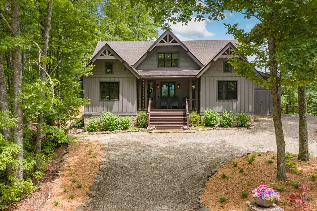 12 Gentle Breeze Lane Glenville NC 28736
