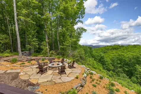 12 Gentle Breeze Lane Glenville NC 28736