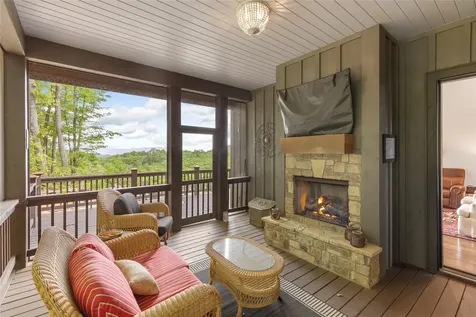 12 Gentle Breeze Lane Glenville NC 28736