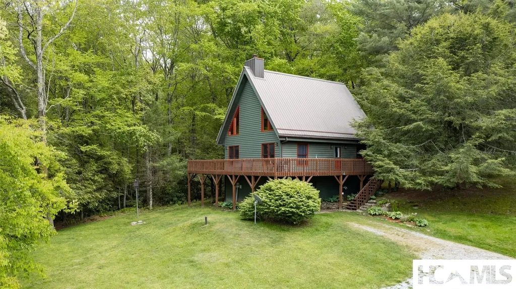 227 Lullwater Cove Cullowhee NC 28723