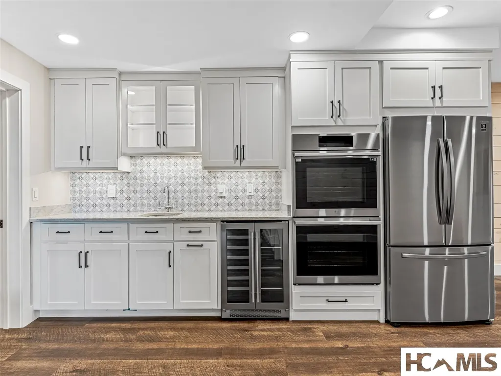 251 Toxaway Court Lake Toxaway NC 28747