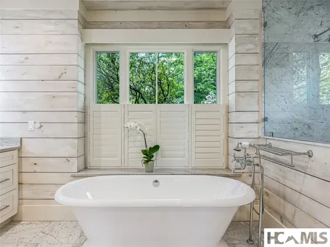 251 Toxaway Court Lake Toxaway NC 28747