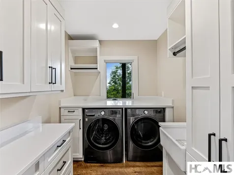 251 Toxaway Court Lake Toxaway NC 28747