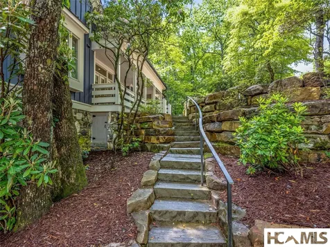 251 Toxaway Court Lake Toxaway NC 28747