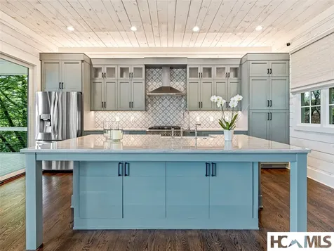 251 Toxaway Court Lake Toxaway NC 28747