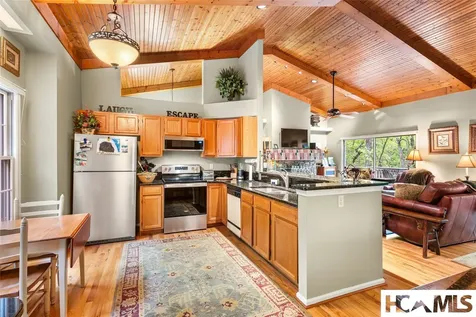 560 Toxaway Court Lake Toxaway NC 28747